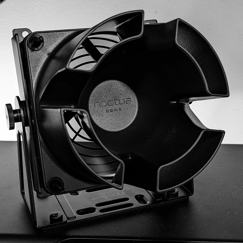 noctua  desk fan